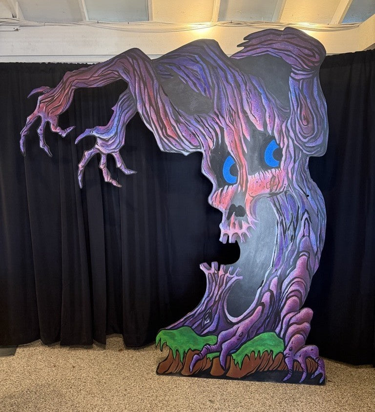 Lot # 15 – Creepy Tree with Ghost Friend - 15.25.1