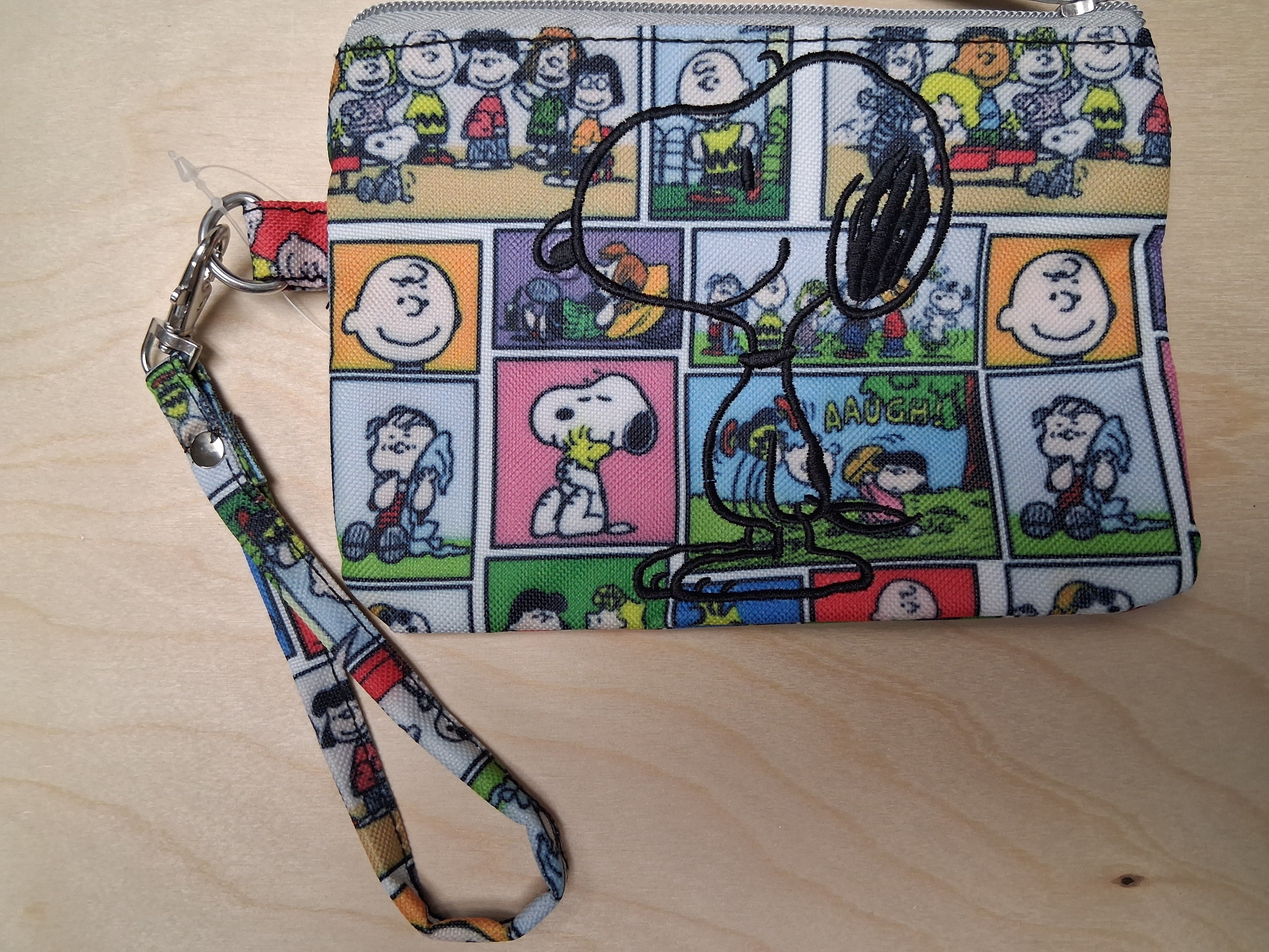 Snoopy – Page 2 – FUN MERCHANDISE ONLINE SHOP