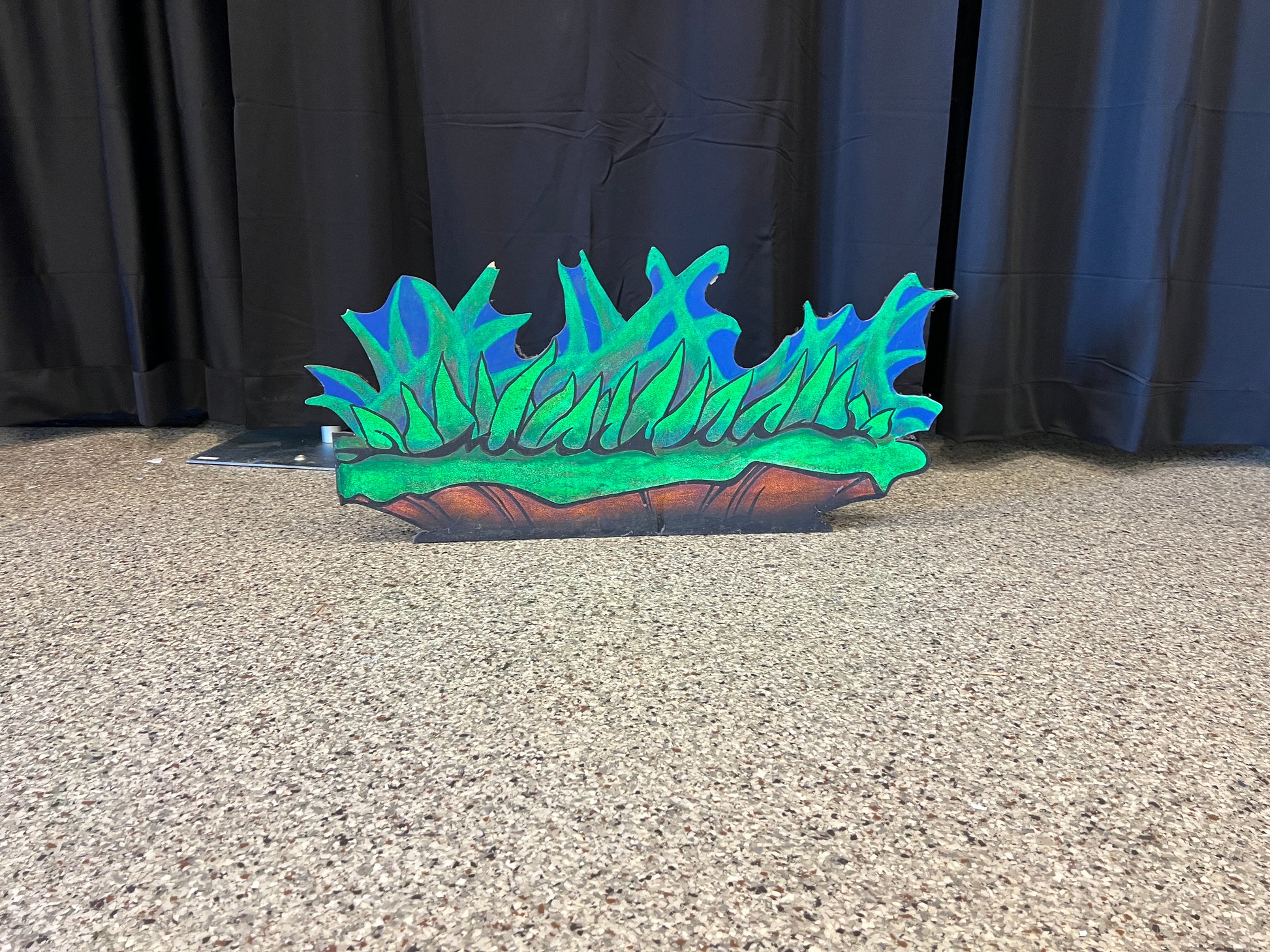 Lot # 25 – Grass and Branches - 25.47.1