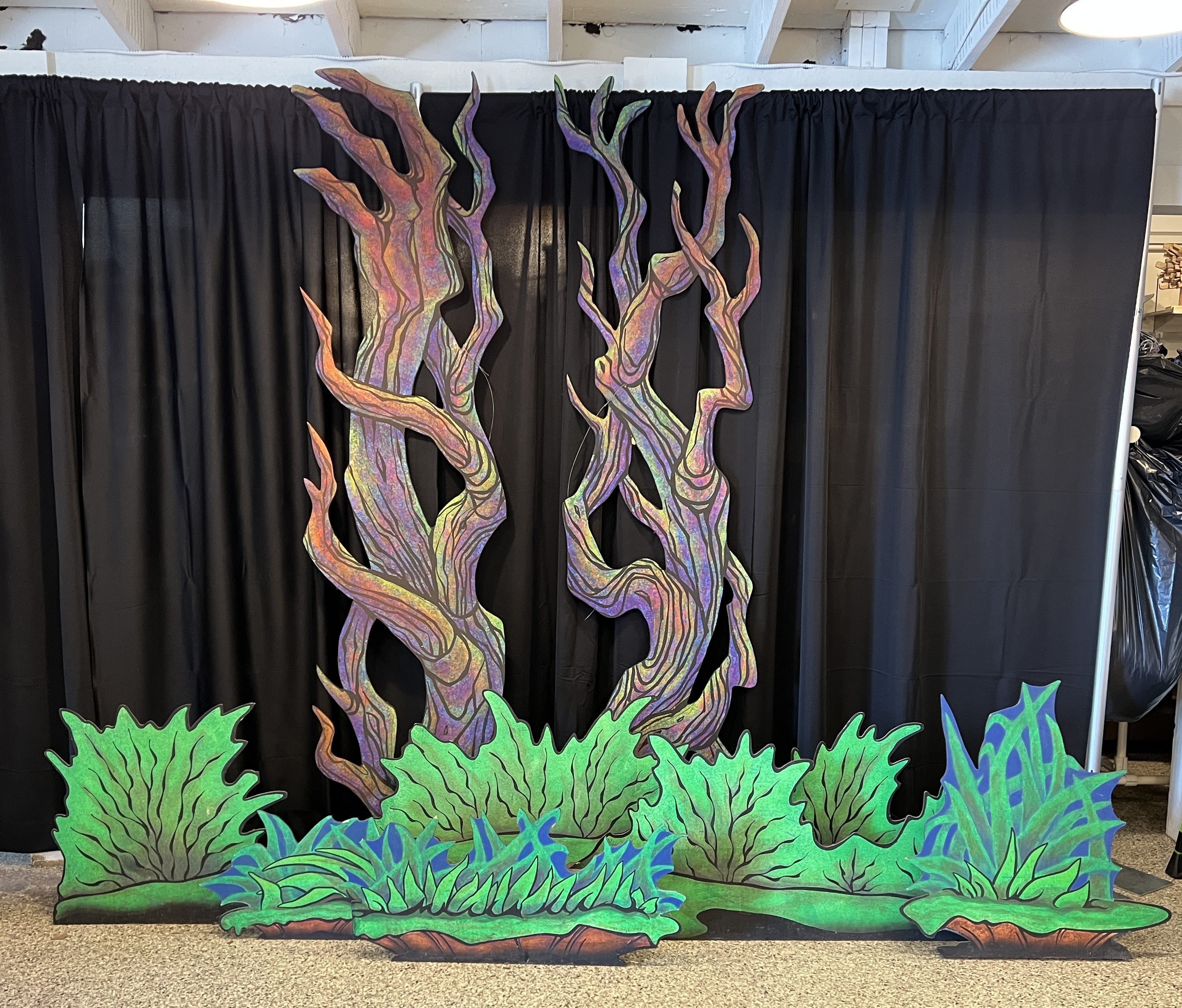 Lot # 25 – Grass and Branches - Full Lot