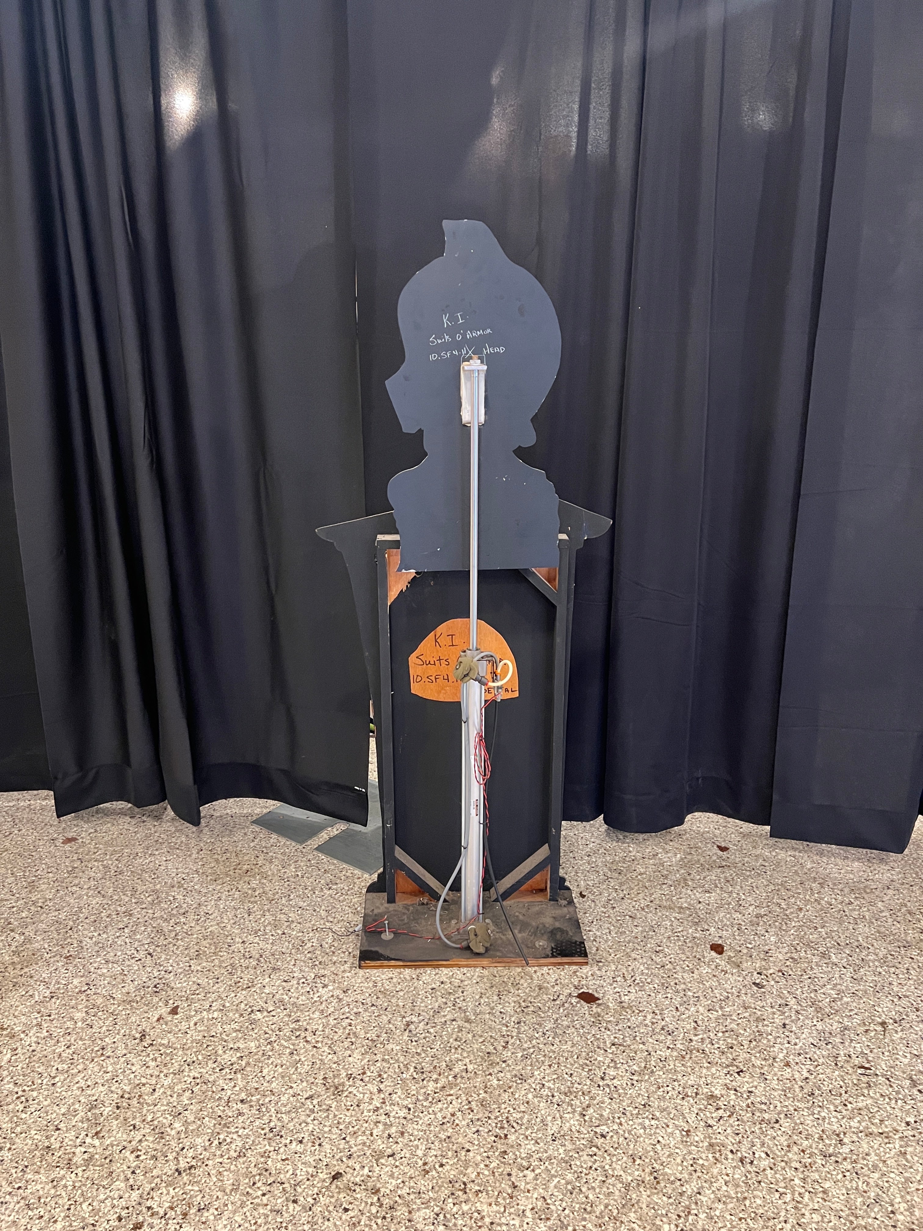 Lot # 35 – Ghostly Decor - 35.79.2