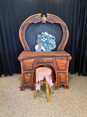Lot # 50 – Look Your Best - Full Lot