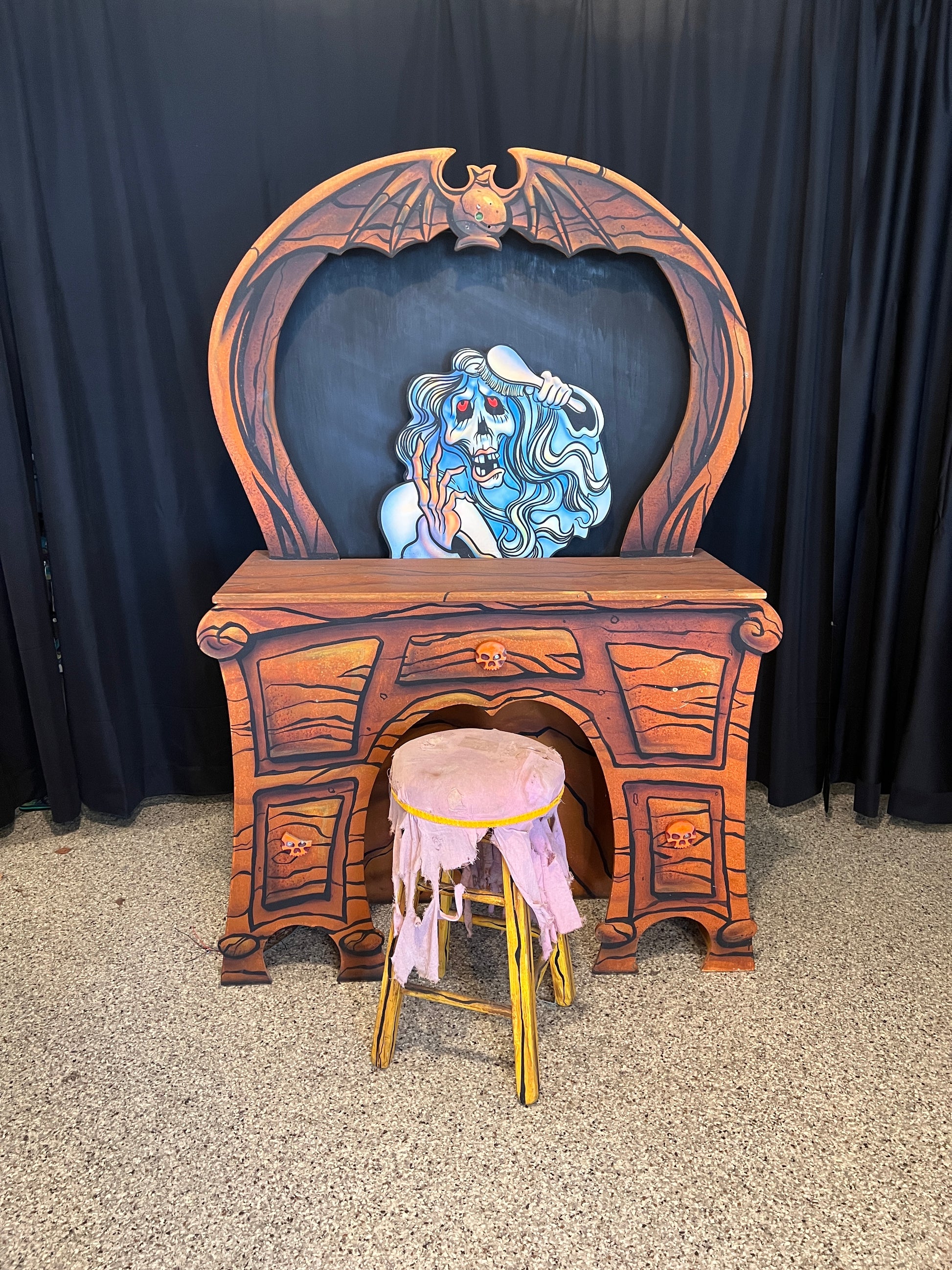 Lot # 50 – Look Your Best - Full Lot